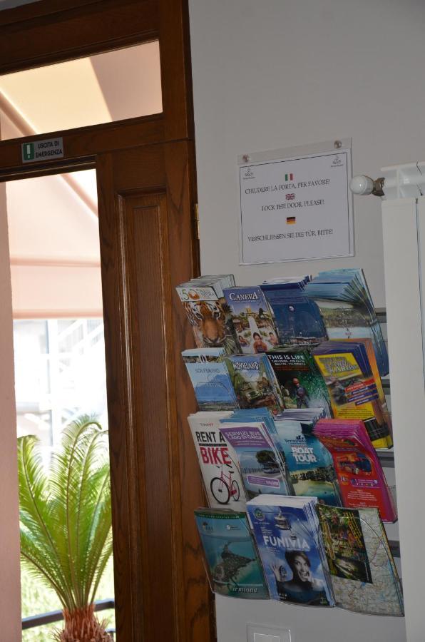 Bed and Breakfast H2O Sirmione Exterior foto